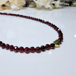 granat-fazetovany-nahrdelnik-so-srdieckom-41-5-cm-o-gul-4-mm-02