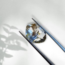 herkimer-marmarossky-diamant-s-petroleumom-surovy-0-71g-01