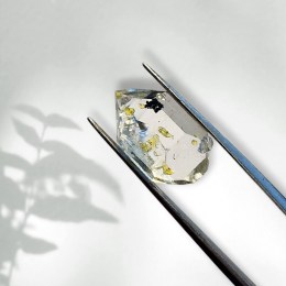 herkimer-marmarossky-diamant-s-petroleumom-surovy-0-73g-01