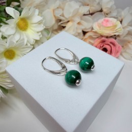 malachit-visiace-nausnice-v-striebre-o-gul-8-mm-01