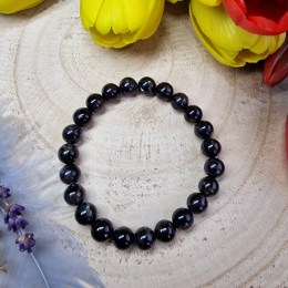 nuummite-naramok-o-8-5-mm-01