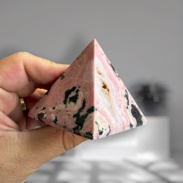 rodochrozit-pyramida-5-5x5-5-cm-02