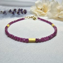 rubin-fazetovany-naramok-18-cm-o-gul-2-5x2-5-mm-01