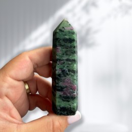 rubin-v-zoisite-spic-112-21-g-v-8-6-cm-01